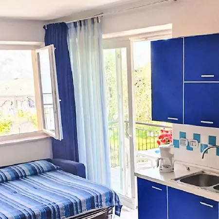 Blue By Interhome *